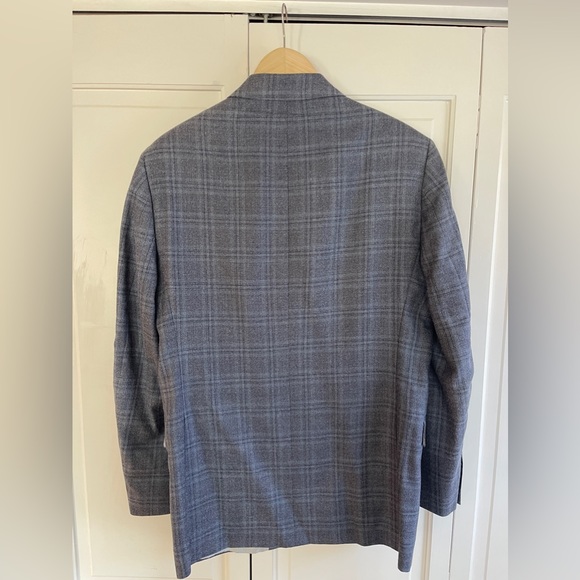 Saks Fifth Avenue Black Label Men’s Sport Coat. Tailored fit w/ pick stitching. - Picture 5 of 6